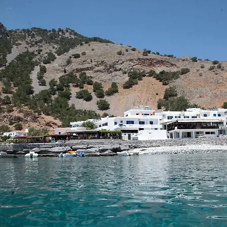 Paralia Πανσιόν Αγία Ρουμέλη